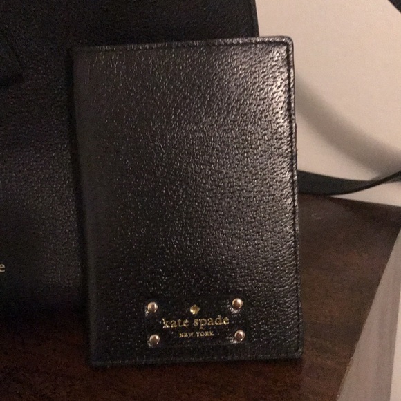 Kate Spade Hayes Street w Bonus card wallet - Picture 2 of 11